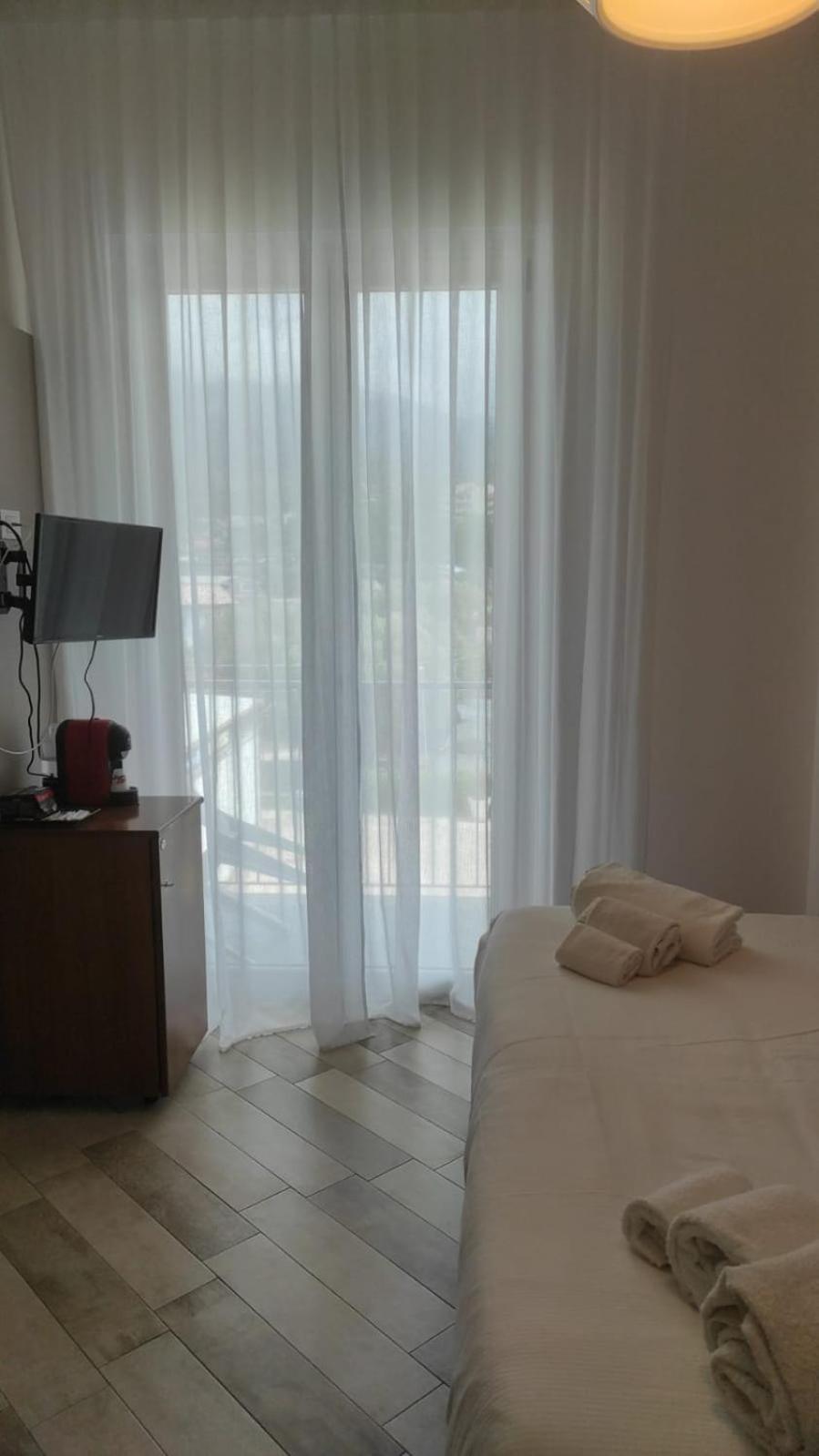 La Perla Del Tirreno Guest House Sapri Eksteriør bilde